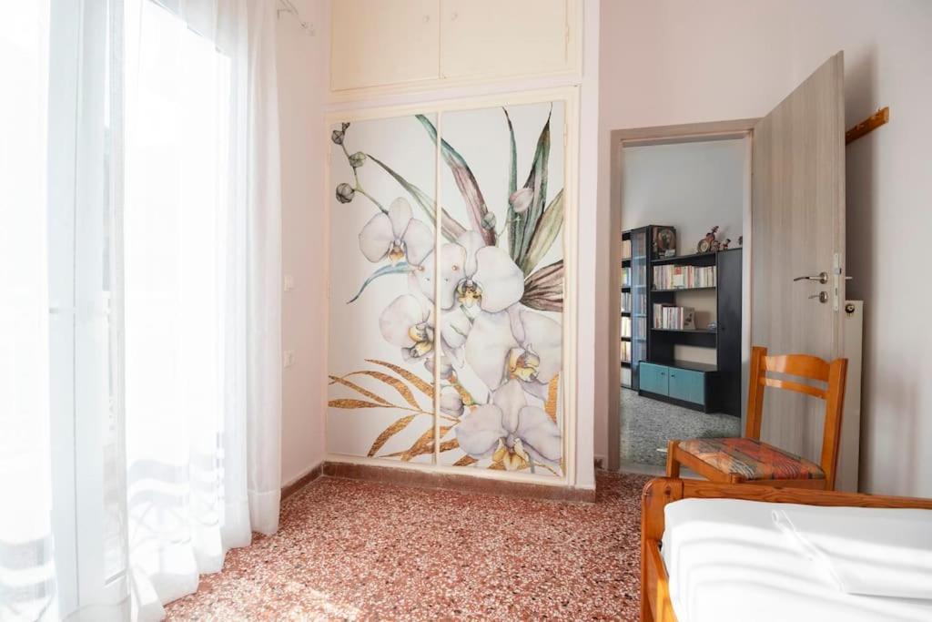 Vintage Charm Apt Near Centre イラクリオン エクステリア 写真